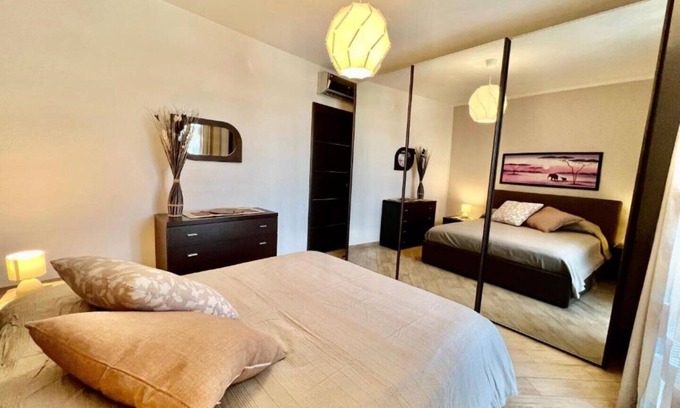 Vigevano Apartment | The Queen - Vigevano