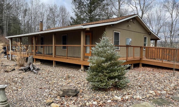 Flat Top House | The Retreat at Camp Creek Cabins