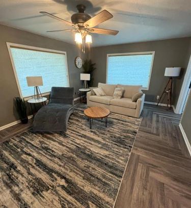 Cherokee House | The retreat on 1st Street