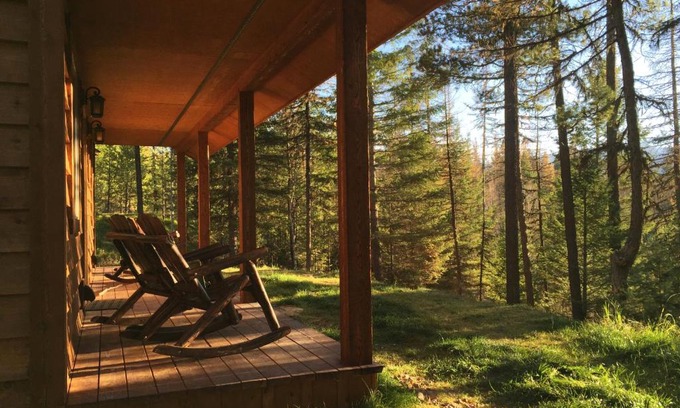 Martin City House | The Ridge At Glacier - Luxury Cabins
