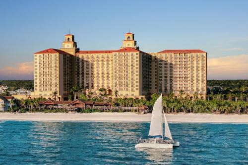 Pelican Bay Resort | The Ritz-Carlton Naples