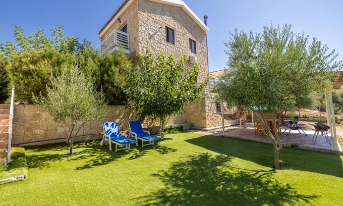 Trimiklini House | The River House