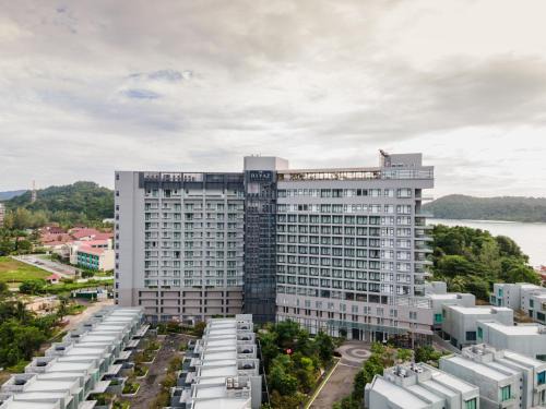 Pantai Tengah Hotel | The RIYAZ Lavanya Langkawi