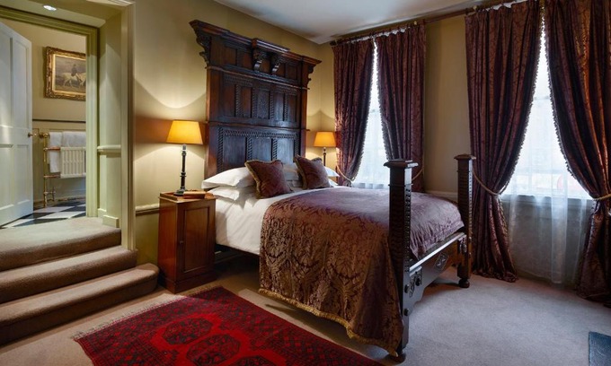 Farringdon Hotel | The Rookery