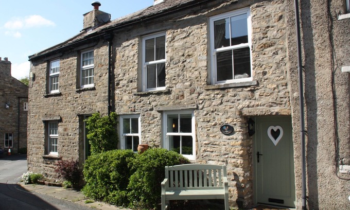 Askrigg Cottage | The Roost - Askrigg 18th Century Cottage