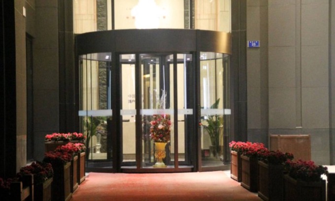 Xinghai Commercial Area Apartment | The Roost Hotel