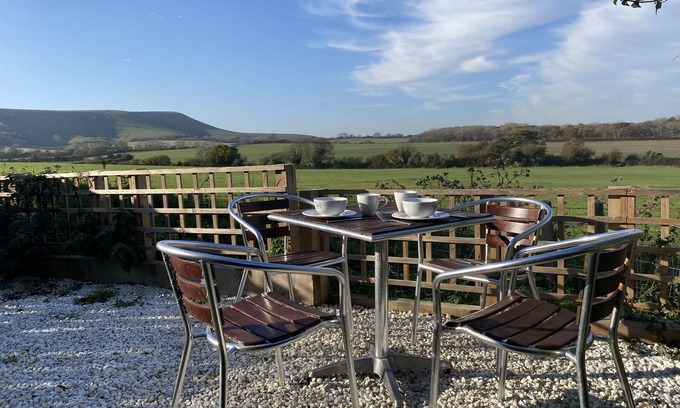 Polegate Bed & Breakfast | The Rose Cottage Inn