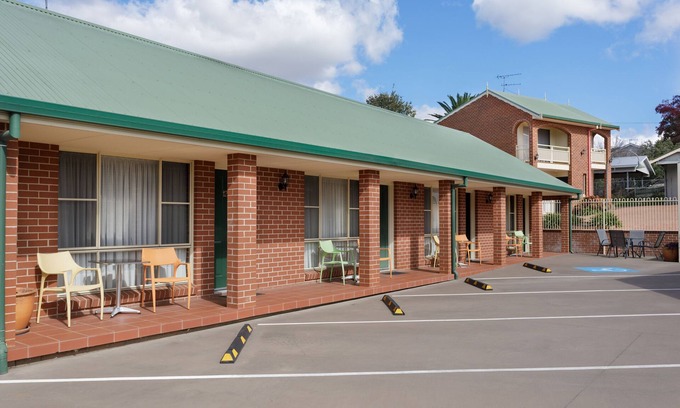West Tamworth Apartment | The Roseville Apartments