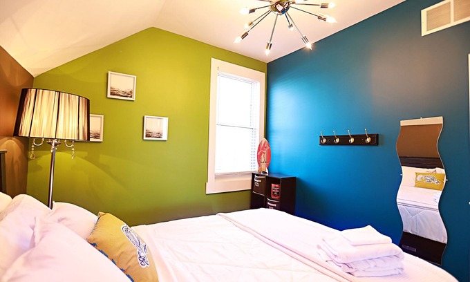 Port Dover House | The Rowe House Cottage Rental
