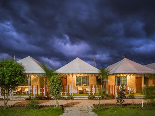 Rajpipla Hotel | The Royal Heritage Tent Resort- Statue of Unity
