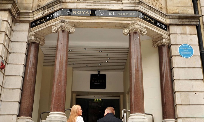 Castle Quarter Hotel | The Royal Hotel Cardiff