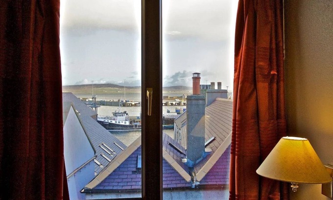 Stromness Hotel | The Royal Hotel Stromness