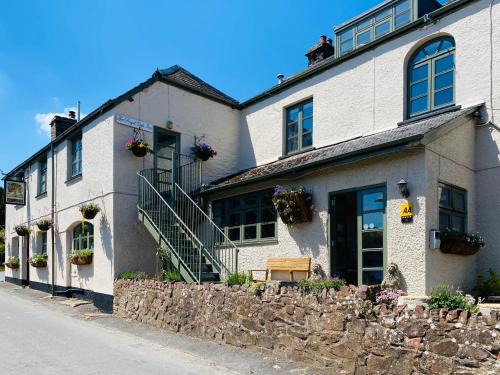 Withypool Hotel | The Royal Oak Inn