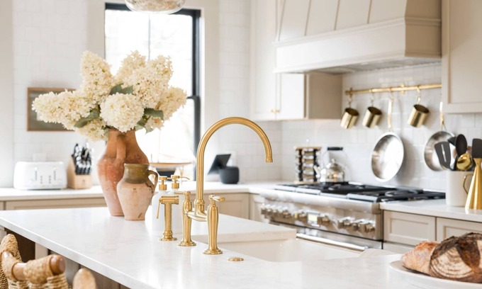 Newport House | The Royce on Pelham - Luxury Family Estate