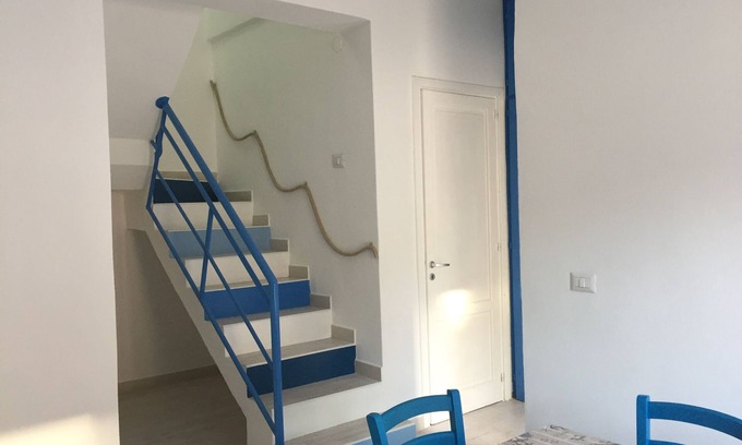 Fontane Bianche House | The Sailor's House