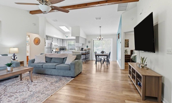Crystal River House | The Sailor's Nook