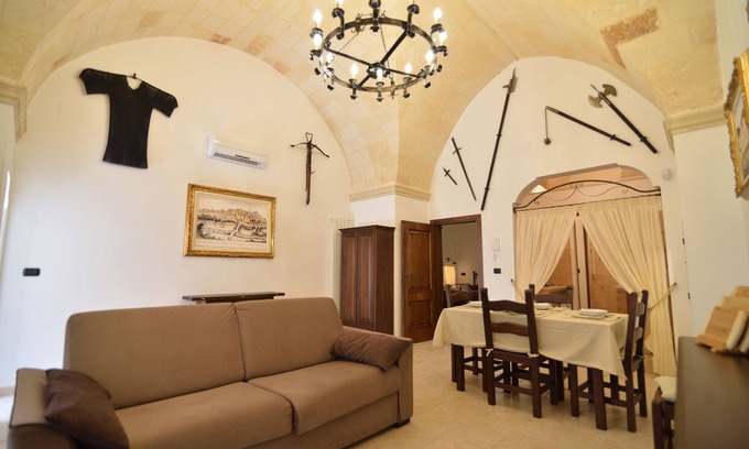 Oria Historic Centre House | The Sala delle Armi, Oria BR, Puglia, Italy
