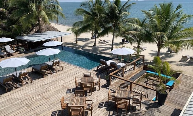 Placencia House | THE SEA GLASS INN