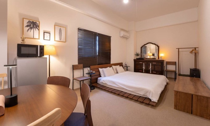 Naha City Centre Condo | The Sheem Hotel - Movie & BBQ for family (8 ppl)