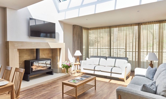Walwick Cottage | THE SMITHY, family friendly, character holiday cottage in Humshaugh