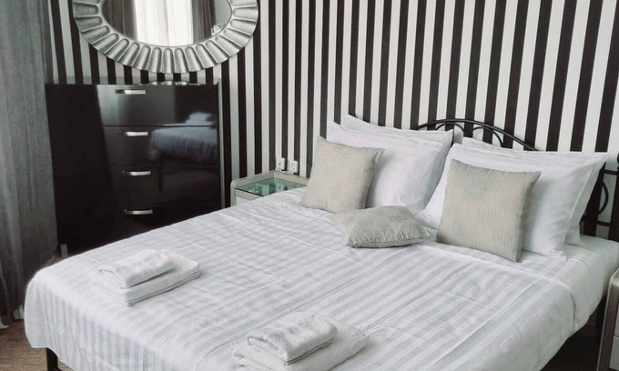 Nessebar Apartment | The spacious apartment with sea view is located on the Bulgarian Black Sea Coast