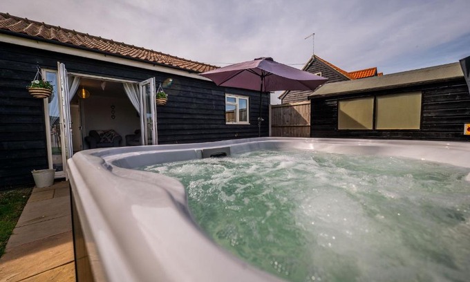 Rumburgh House | The Stables