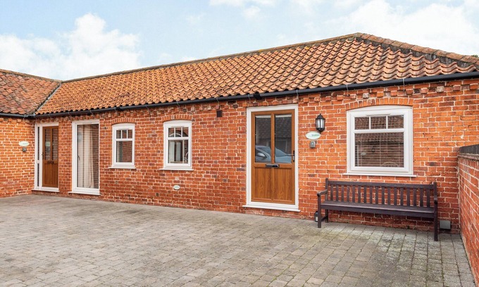 Woodhall Spa Cottage | The Stables - UK36121