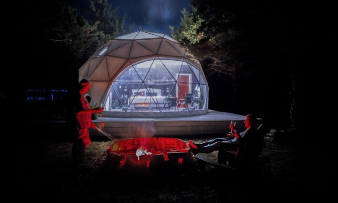 Myra House | The Starman Bubble Hut