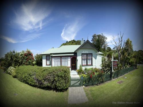 Collingwood Hotel | The Station House Motel