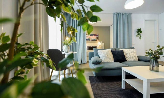 Aviatiei Apartment | THE STORY TELLER | Cloud9 Cozy Studio