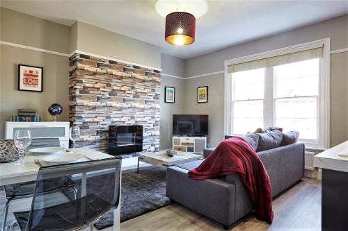 Cotham Apartment | The Sunningdale