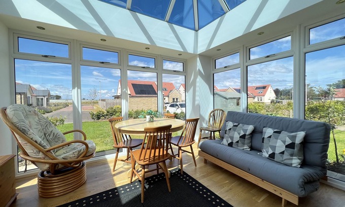 Kingsbarns Cottage | The Swallows, Kingsbarns - a cottage that sleeps 5 guests in 3 bedrooms