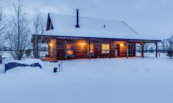 Felt Cabin | The Tetons for a family vacation retreat! - Yellowstone, Jackson Hole & Targhee