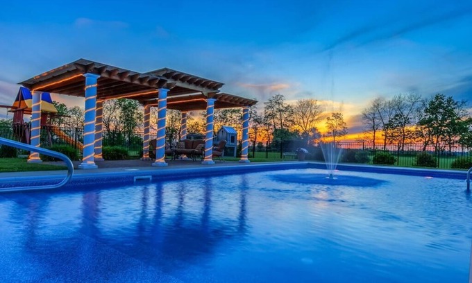 Lexington House | The Thoroughbred Estate