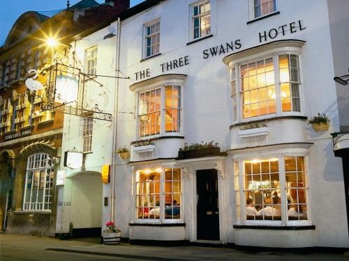 Market Harborough Hotel | The Three Swans Hotel, Market Harborough, Leicestershire - The Coaching Inn Group