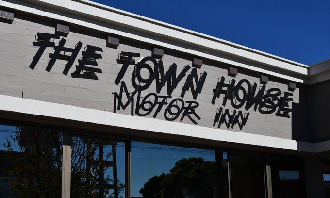 Goondiwindi Hotel | The Town House Motor Inn