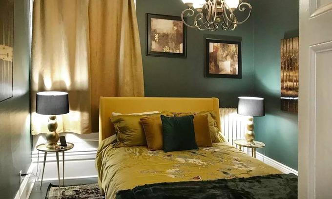 Cobourg Apartment | The Townhouse at Lakehurst