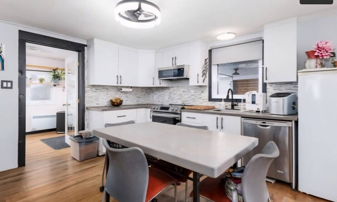 Gatineau House | The tree bedrooms family is