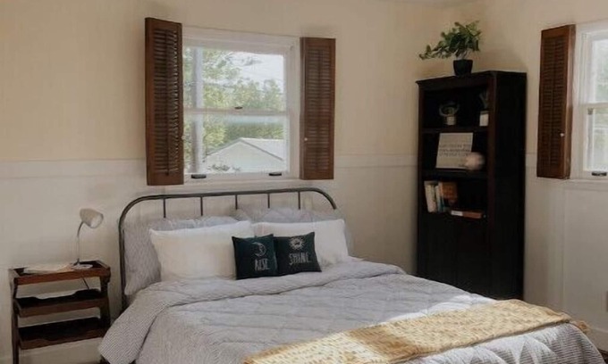 Leitchfield Apartment | The Treehouse