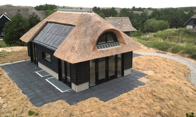 Municipality of Ameland House | The Uitkijk – Stylish dune house on Ameland for six people