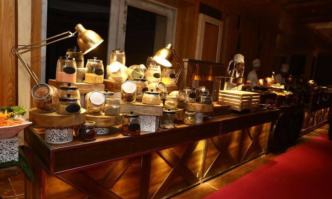 Sonepat Hotel | The Utsav Grand Banquets & Resort