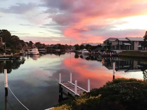 Paynesville House | The View - Captains Cove Waterfront Resort