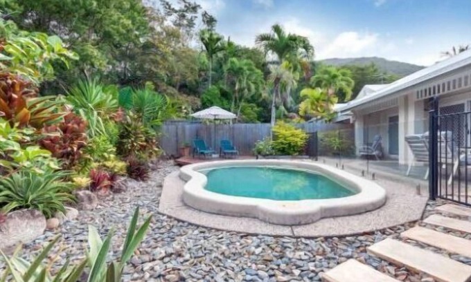 Palm Cove Villa | The Villas Palm Cove, One-Bedroom Villa with Private Pool