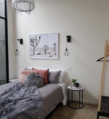 Geelong Apartment | THE WAREHOUSE APARTMENTS