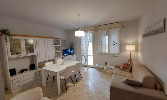 Marina di Pietrasanta Apartment | the waterfront refuge - Il rifugio frontemare