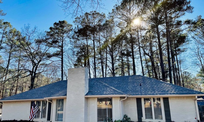 Flowood House | The Whipporwill House at the Rez!⛵️ Pet Friendly!