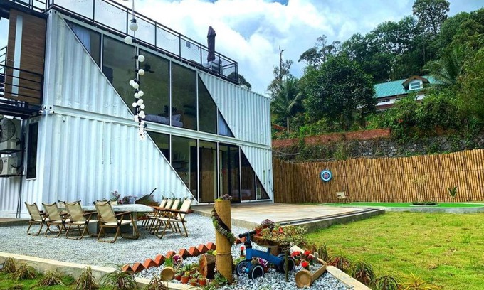 Bukit Tinggi Villa | The White Box Villa - Genting Highland Foot Area