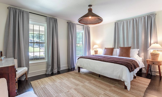 Austin Ave. House | The Wilson House - Central Waco