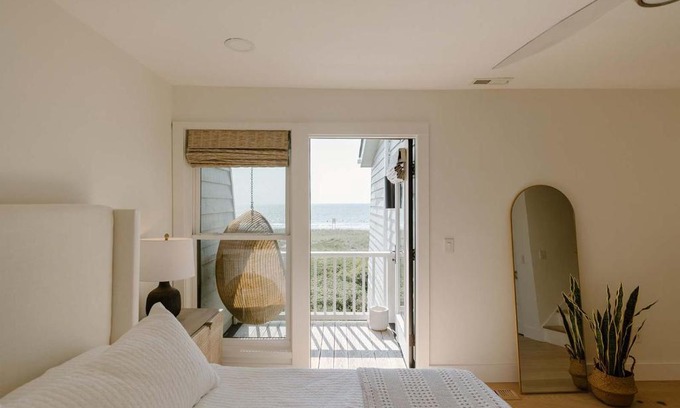 South End House | The Windseeker - An Oceanfront Retreat