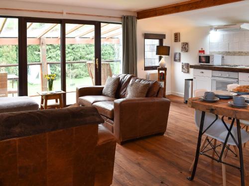 Buckfastleigh House | The Wood House